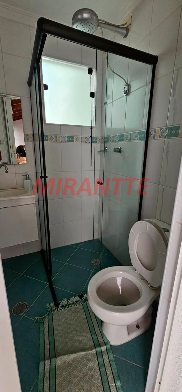Sobrado de 380m² com 4 quartos em Jardim Guapíra