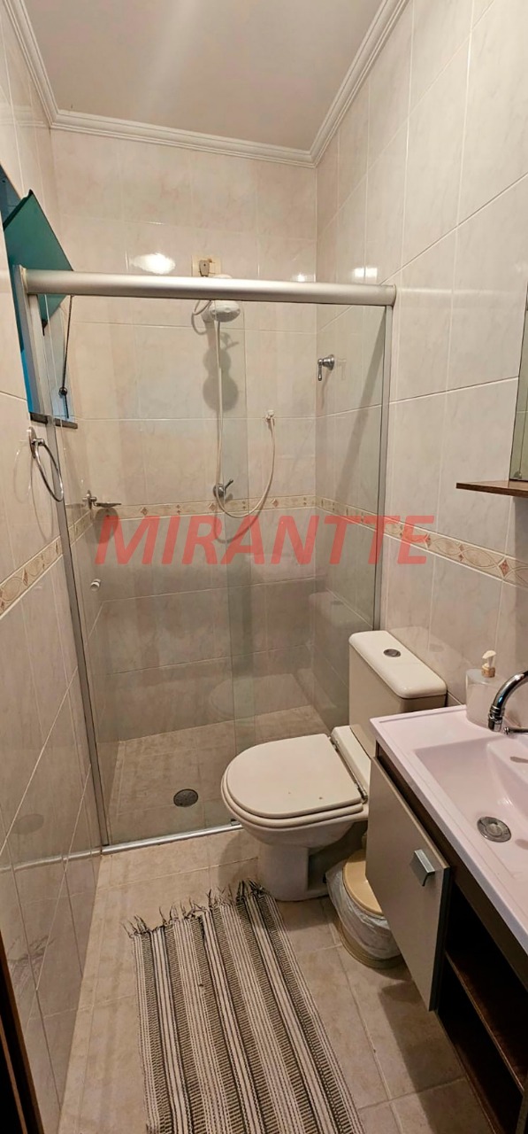 Sobrado de 380m² com 4 quartos em Jardim Guapíra
