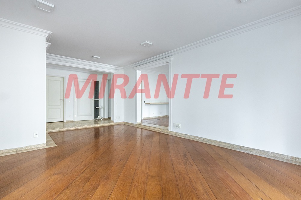 Apartamento de 200m² com 3 quartos em Santa Cecilia