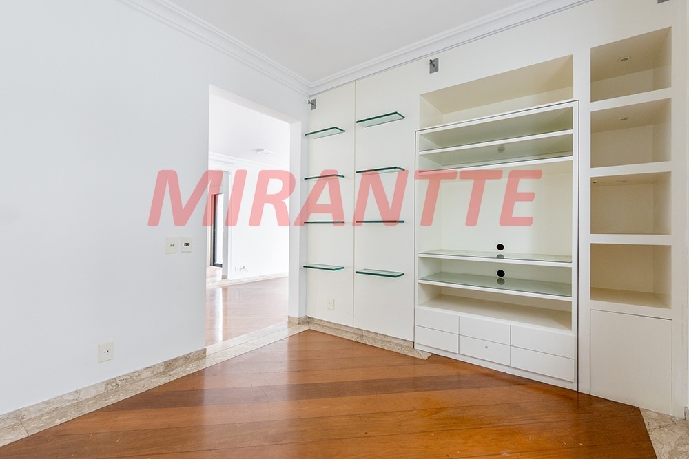 Apartamento de 200m² com 3 quartos em Santa Cecilia