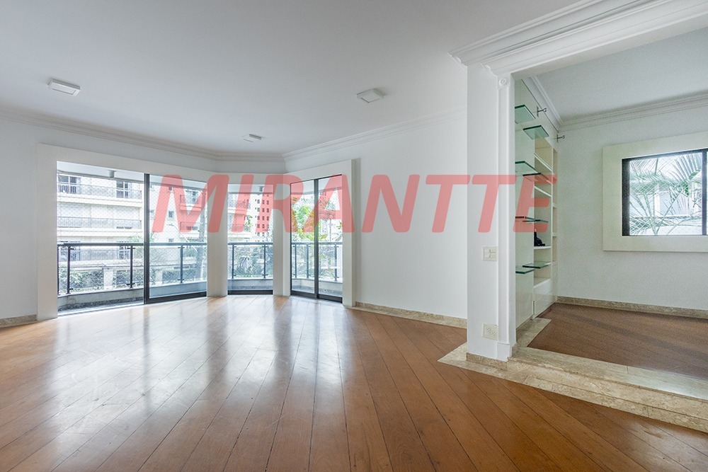 Apartamento de 200m² com 3 quartos em Santa Cecilia