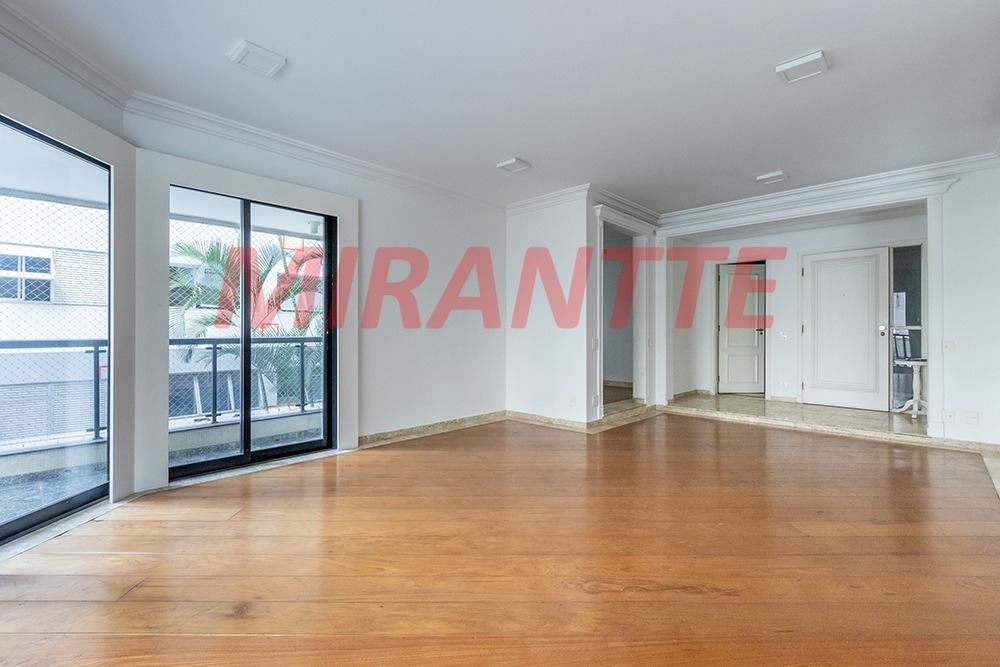 Apartamento de 200m² com 3 quartos em Santa Cecilia