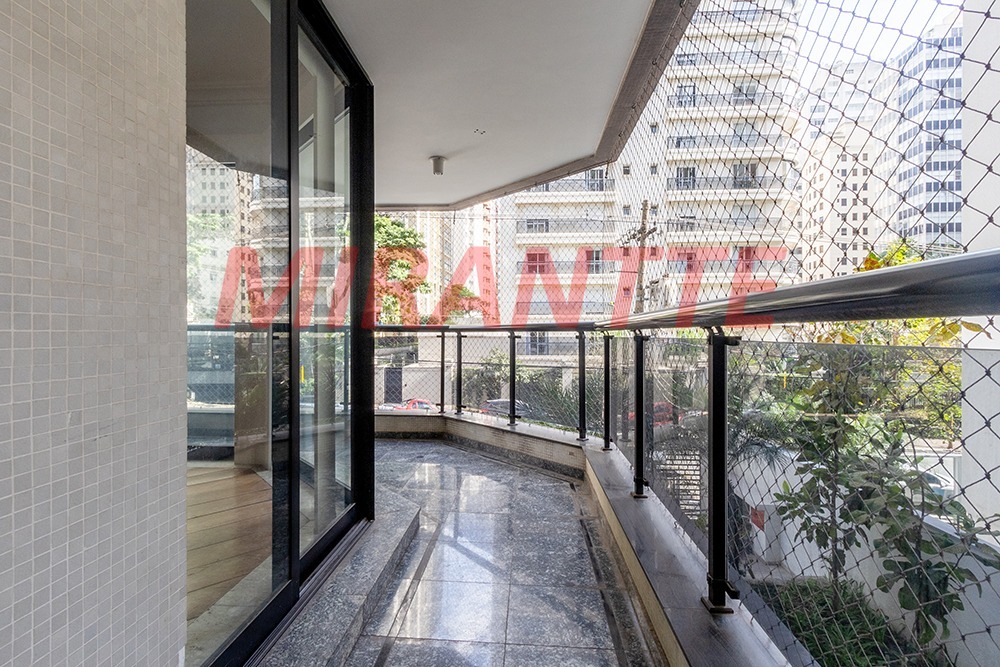 Apartamento de 200m² com 3 quartos em Santa Cecilia