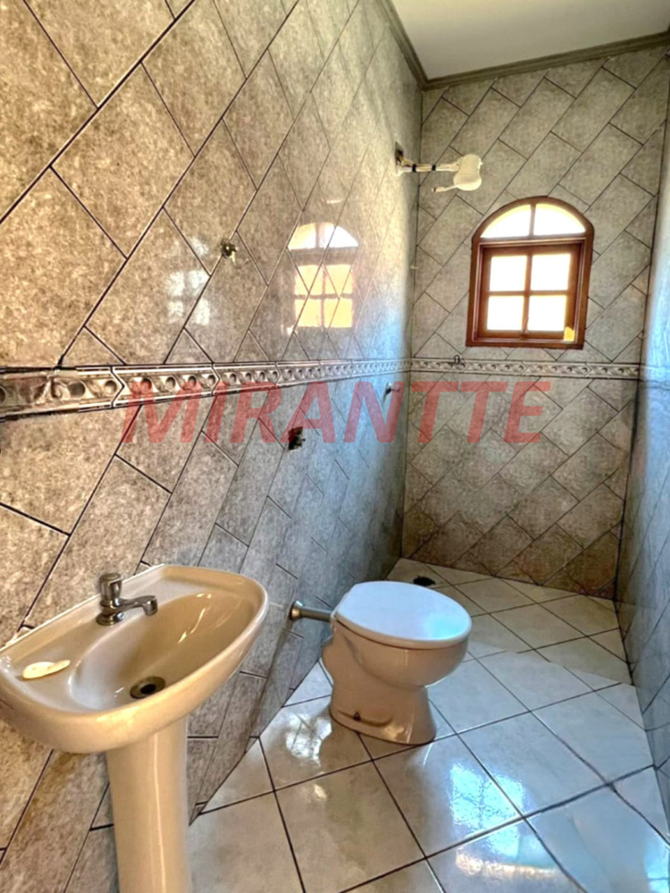 Casa terrea de 290m² com 3 quartos em Cibratel II