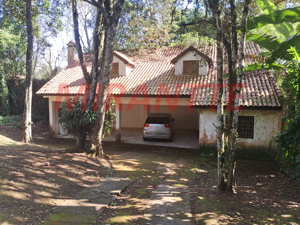 Cond. fechado de 368.27m² com 4 quartos em Jardim da Montanha