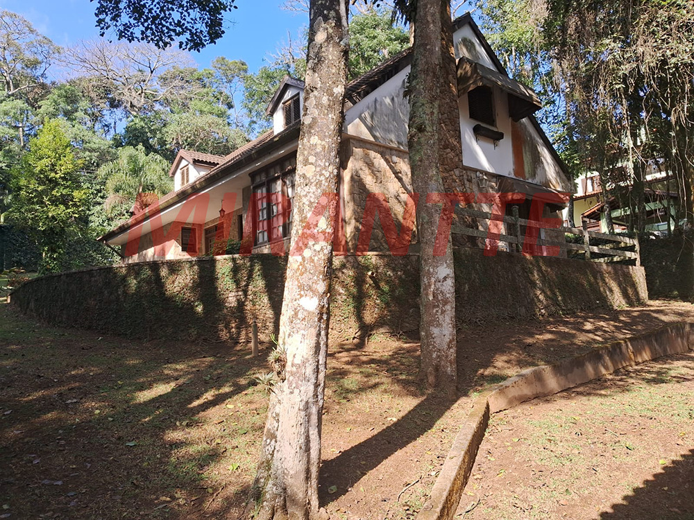 Cond. fechado de 368.27m² com 4 quartos em Jardim da Montanha