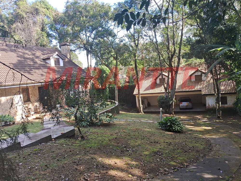 Cond. fechado de 368.27m² com 4 quartos em Jardim da Montanha