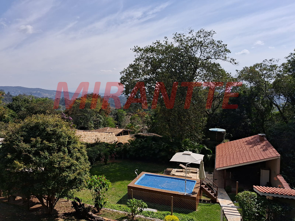 Casa terrea de 300m² com 5 quartos em Parque Itatiaia