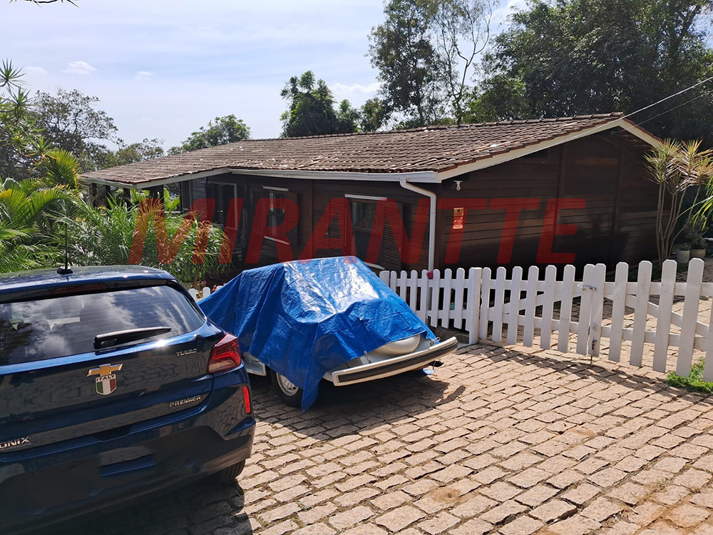 Casa terrea de 300m² com 5 quartos em Parque Itatiaia