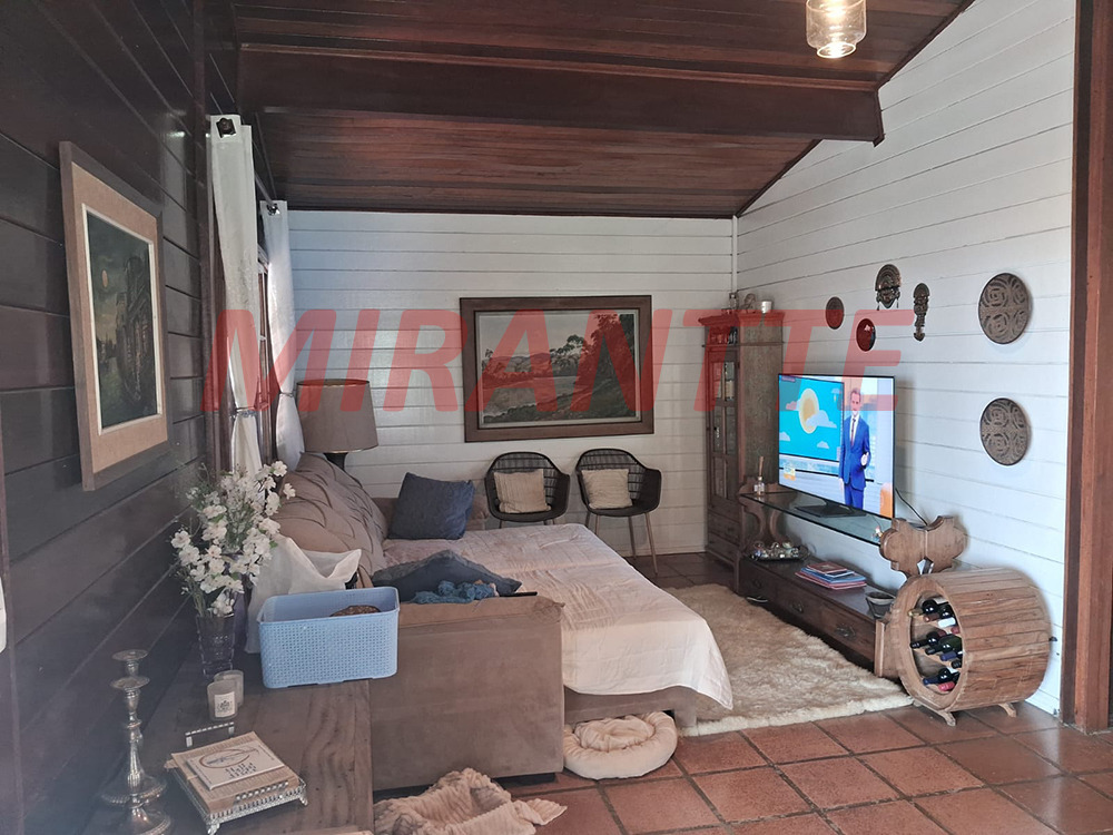 Casa terrea de 300m² com 5 quartos em Parque Itatiaia