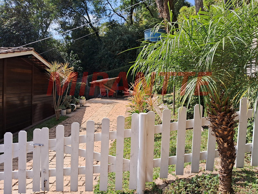Casa terrea de 300m² com 5 quartos em Parque Itatiaia