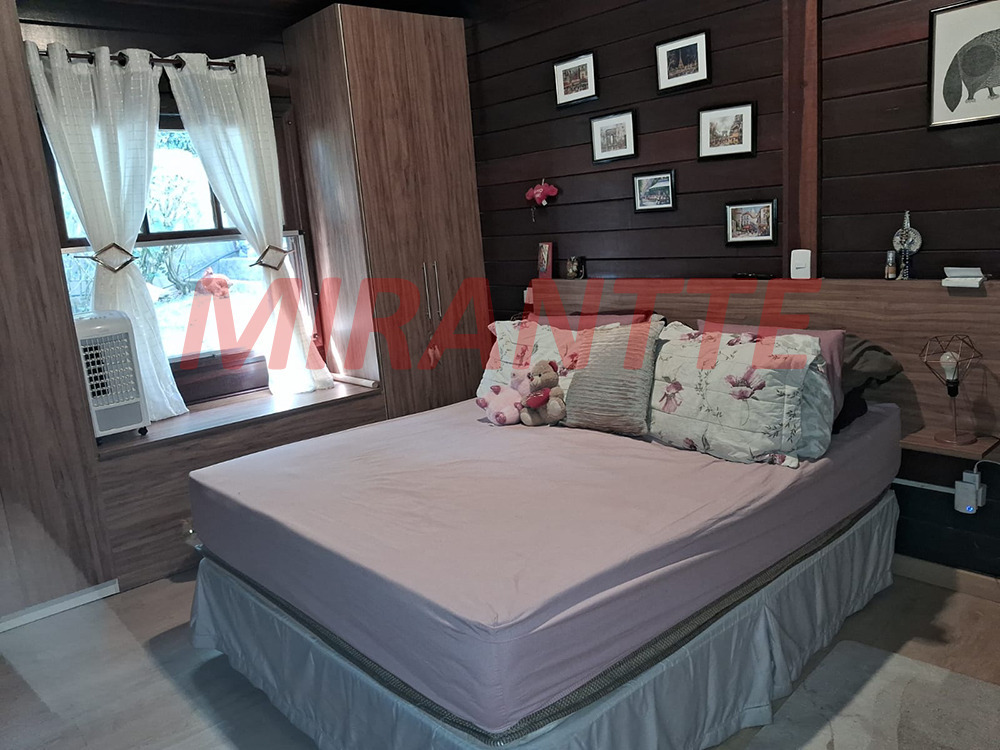 Casa terrea de 300m² com 5 quartos em Parque Itatiaia