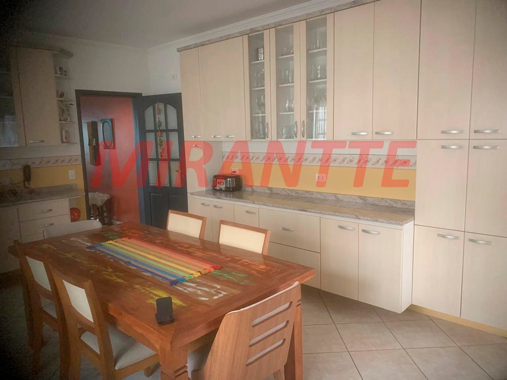 Sobrado de 180m² com 3 quartos em Vila Medeiros