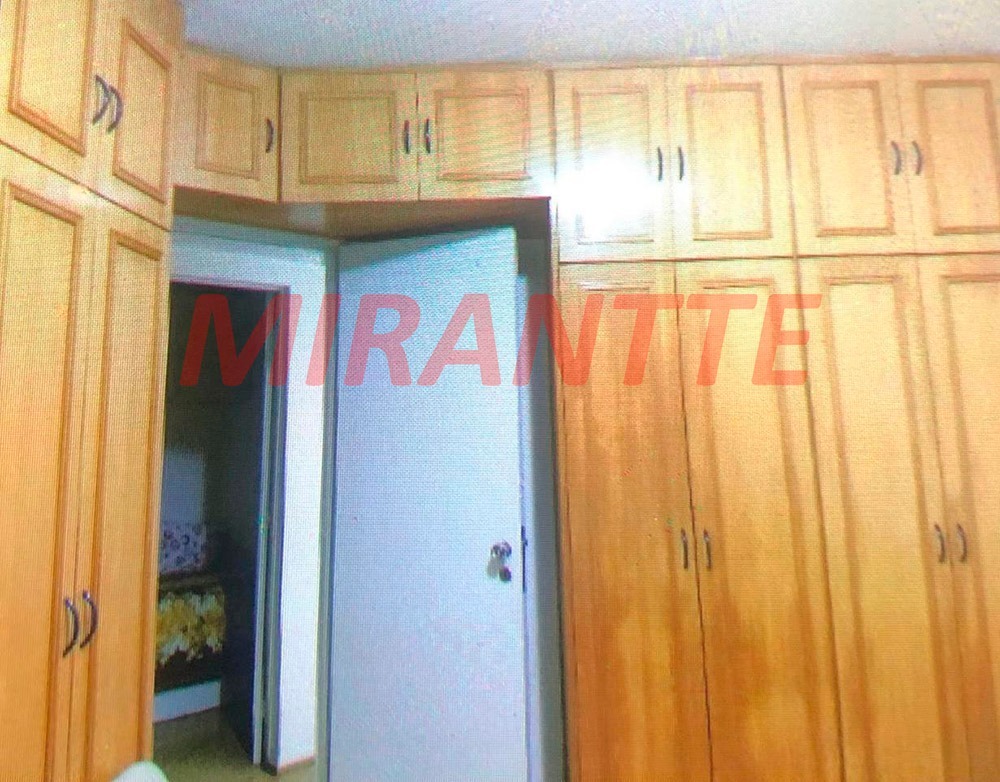 Apartamento de 70m² com 3 quartos em Vila Aurora