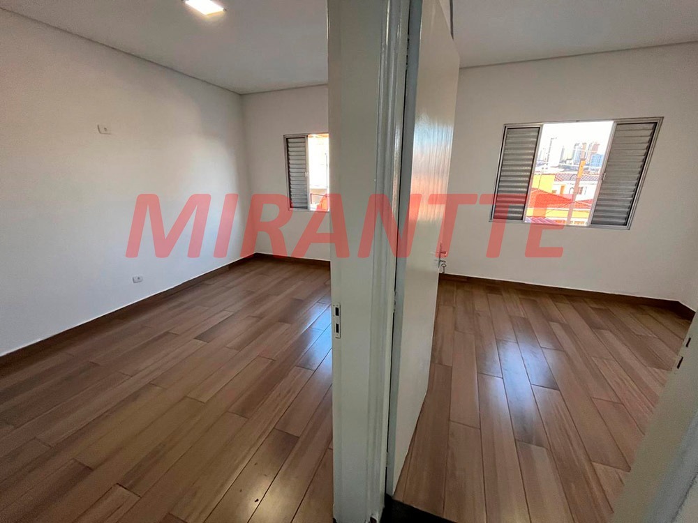Sobrado de 100m² com 3 quartos em Água Fria