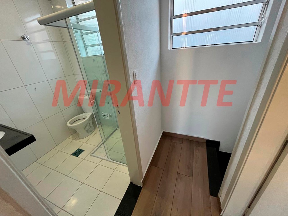 Sobrado de 100m² com 3 quartos em Água Fria