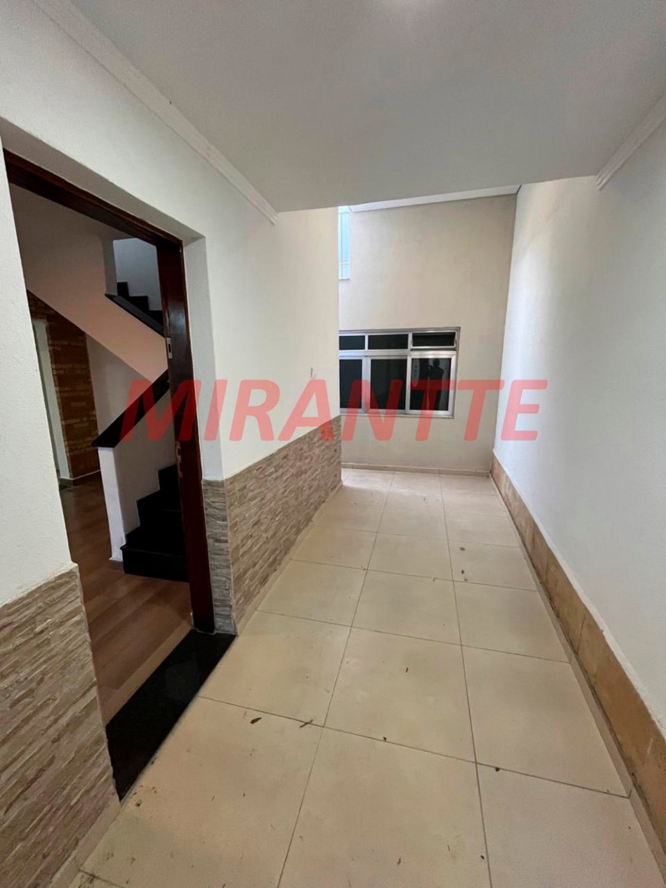 Sobrado de 100m² com 3 quartos em Água Fria
