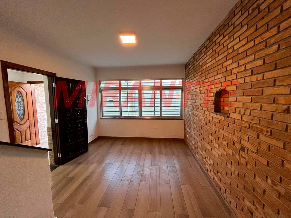 Sobrado de 100m² com 3 quartos em Água Fria