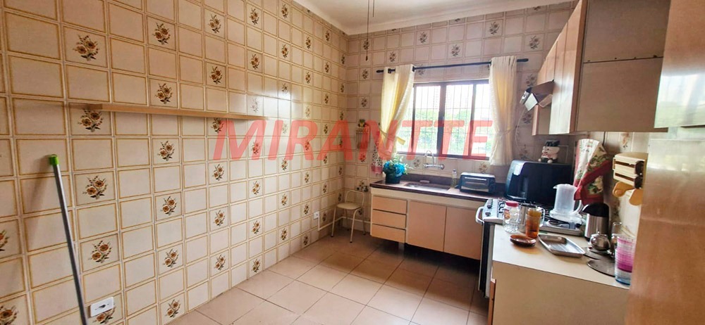 Casa terrea de 193m² com 2 quartos em Santana