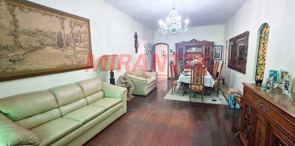 Casa terrea de 193m² com 2 quartos em Santana