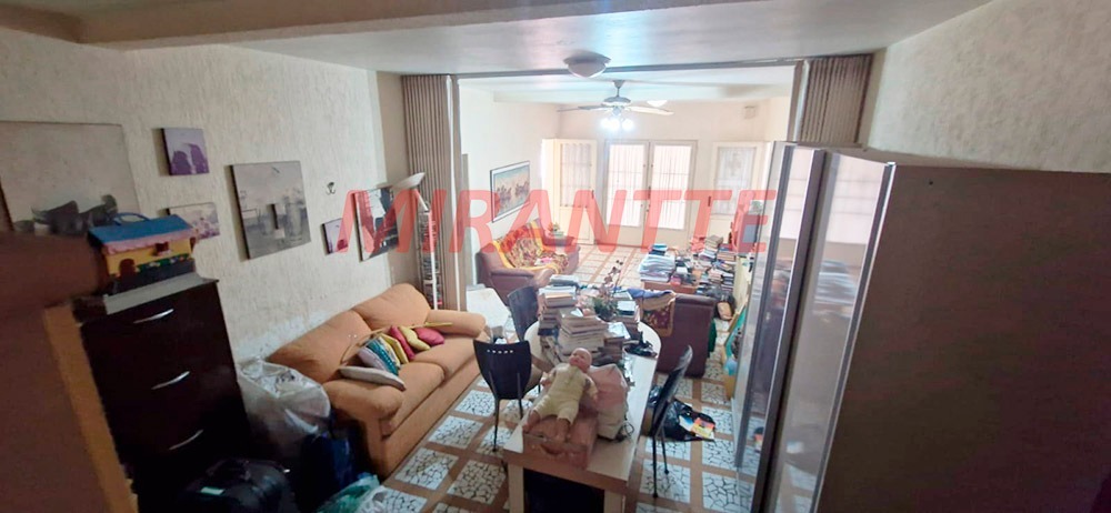 Casa terrea de 193m² com 2 quartos em Santana