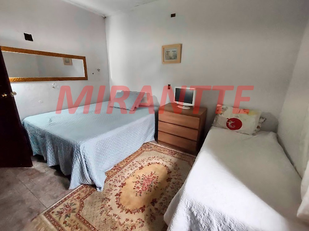 Casa terrea de 100m² com 3 quartos em Vila Santa Terezinha (Zona Norte)