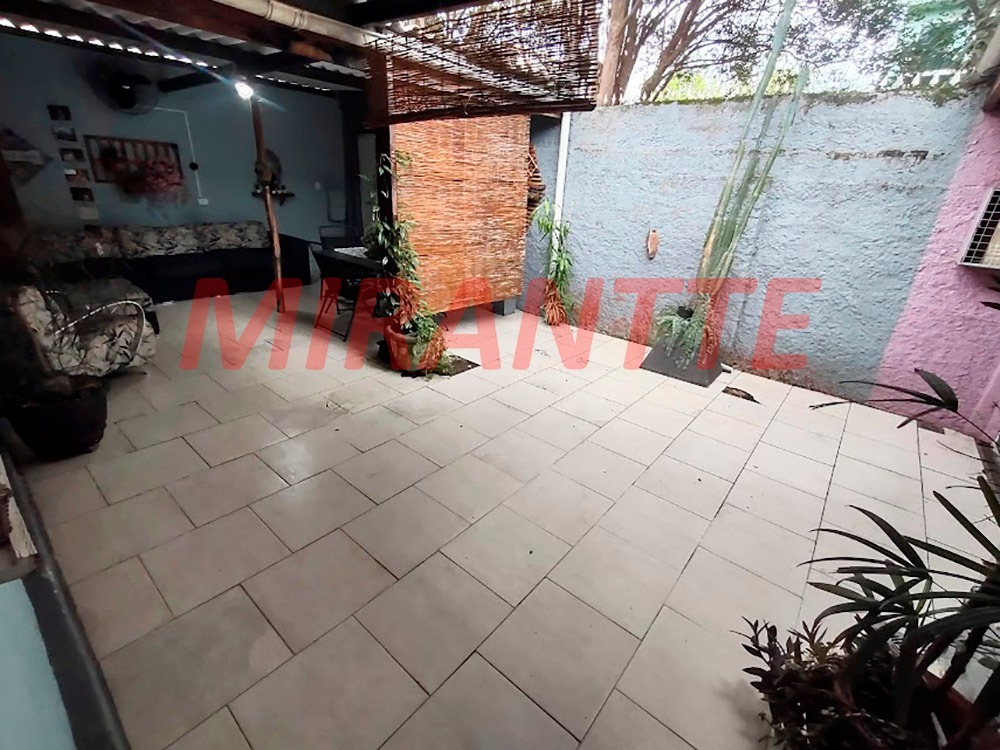 Casa terrea de 100m² com 3 quartos em Vila Santa Terezinha (Zona Norte)