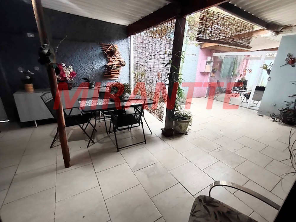 Casa terrea de 100m² com 3 quartos em Vila Santa Terezinha (Zona Norte)