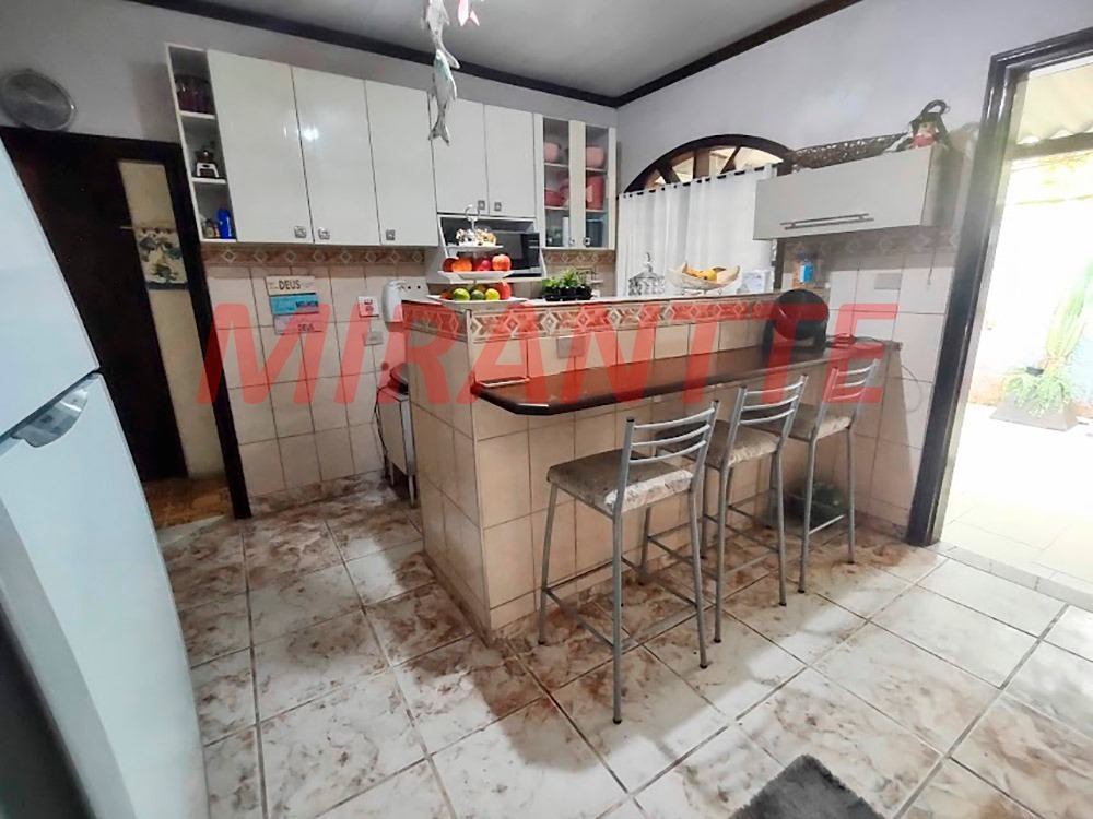 Casa terrea de 100m² com 3 quartos em Vila Santa Terezinha (Zona Norte)