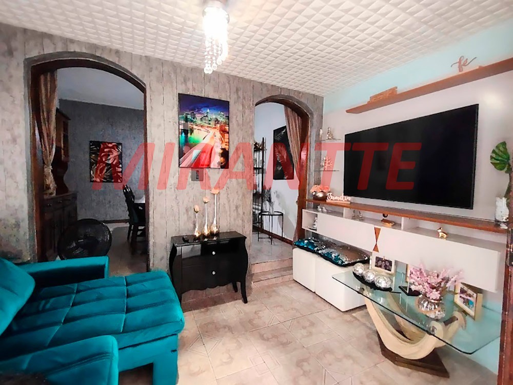 Casa terrea de 100m² com 3 quartos em Vila Santa Terezinha (Zona Norte)