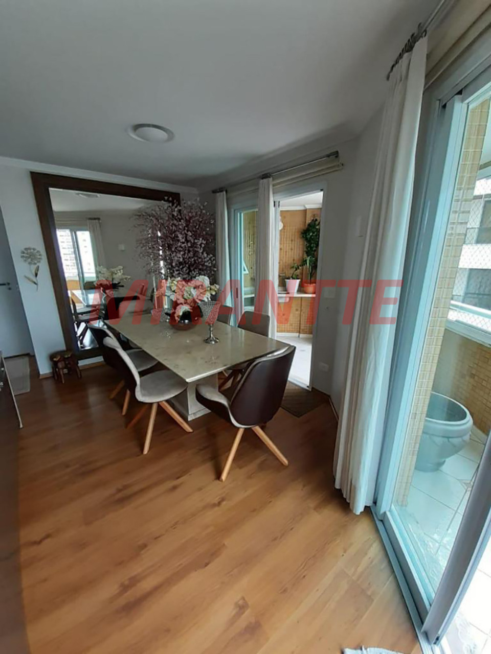 Apartamento de 125m² com 2 quartos em Santana