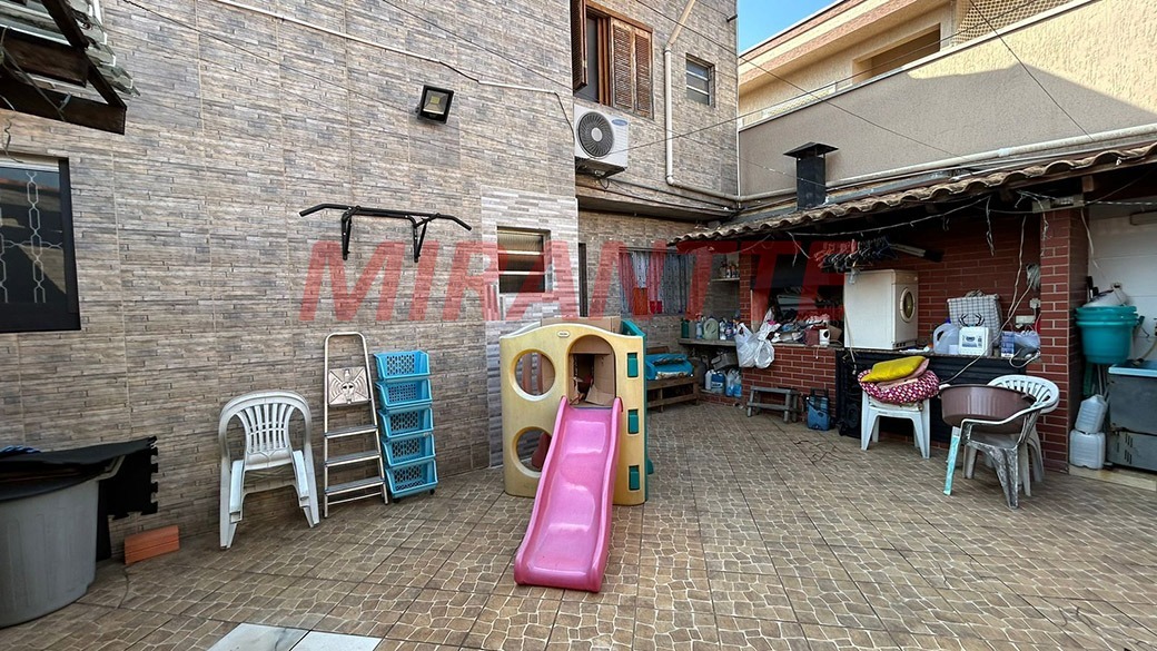 Casa terrea de 161m² com 3 quartos em Casa Verde