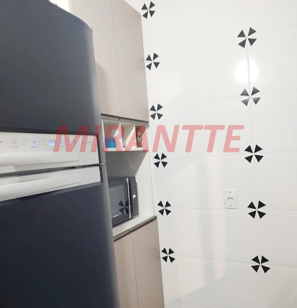 Sobrado de 54m² com 2 quartos em Vila Nivi