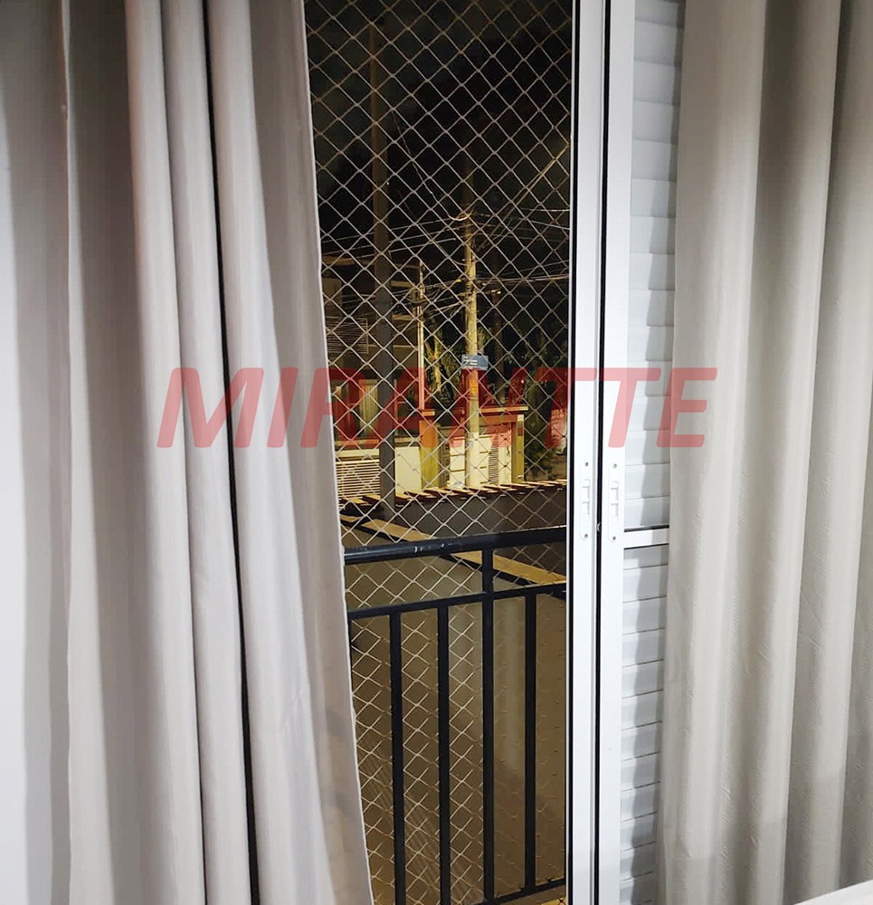 Sobrado de 54m² com 2 quartos em Vila Nivi