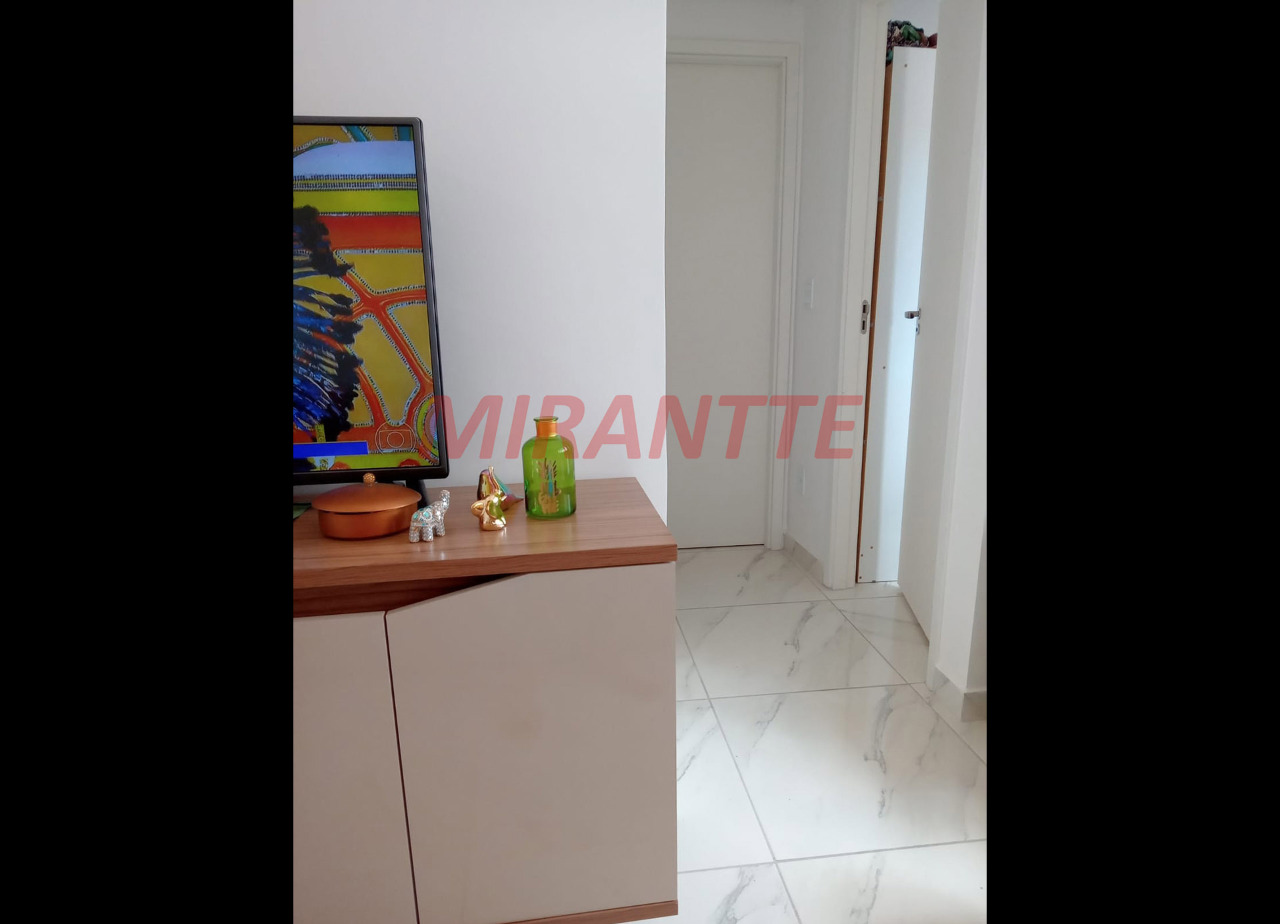 Apartamento de 44m² com 2 quartos em Vila Guaca