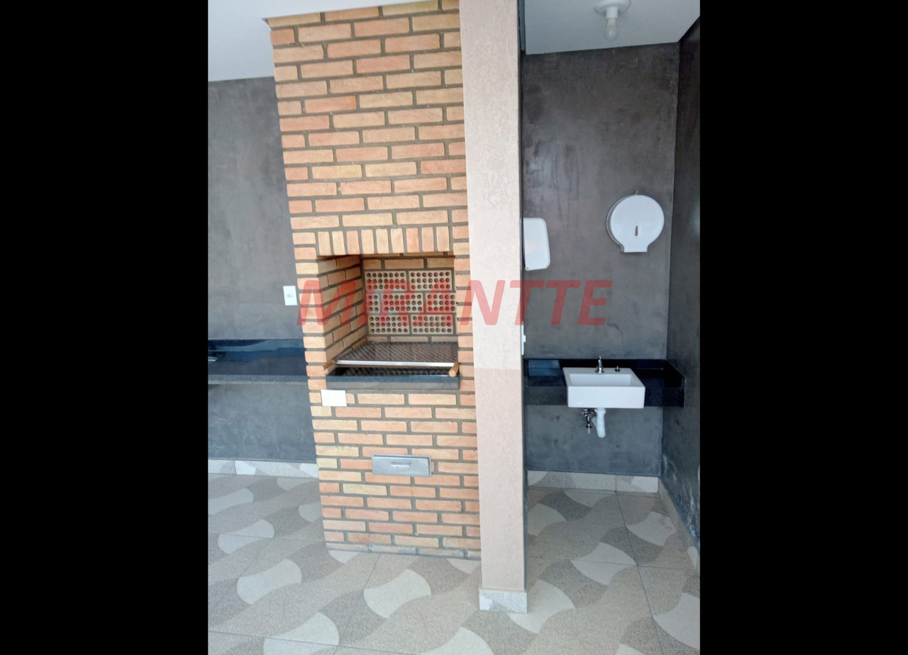 Apartamento de 44m² com 2 quartos em Vila Guaca