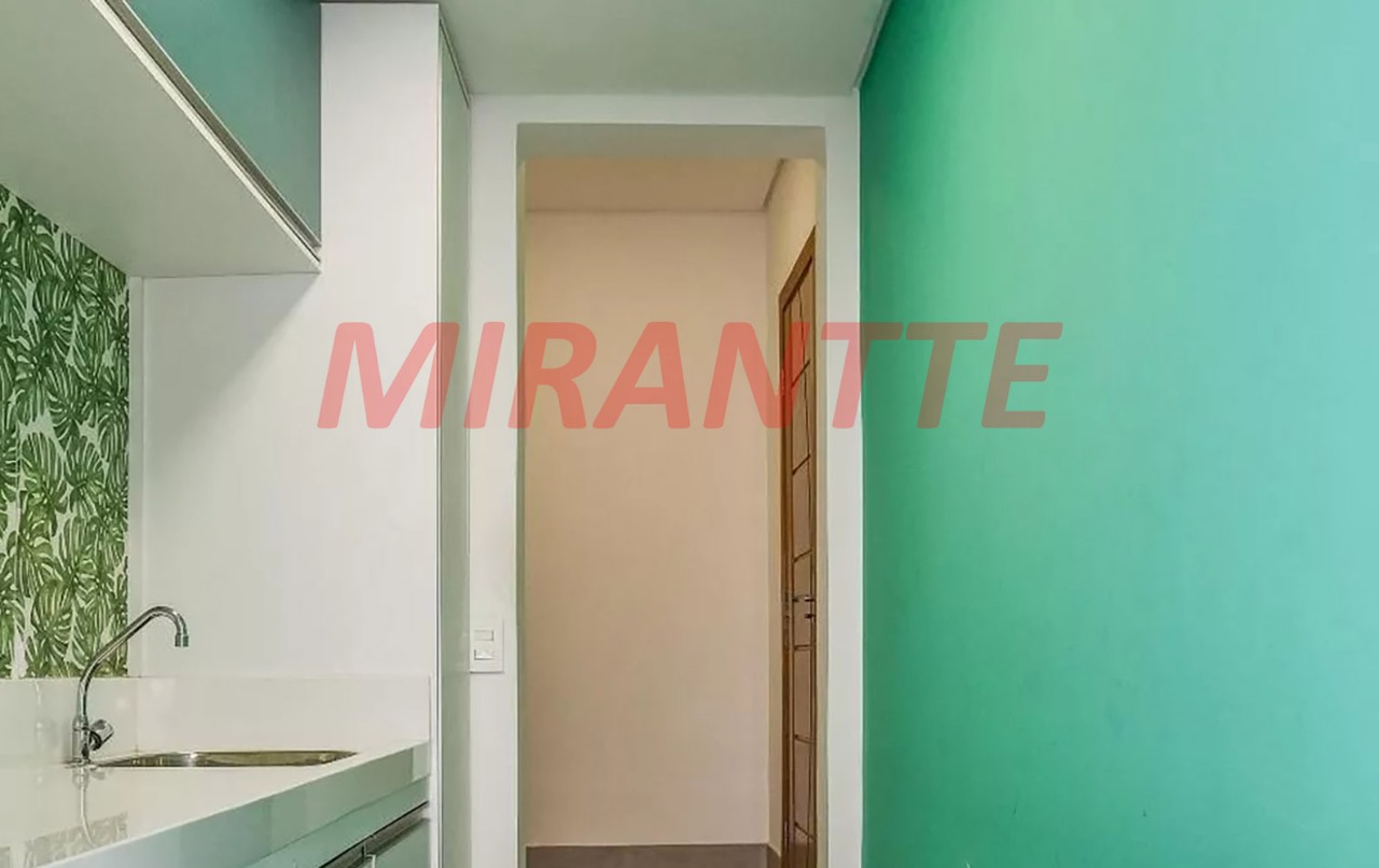 Sobrado de 160m² com 4 quartos em Conjunto Residencial Santa Terezinha