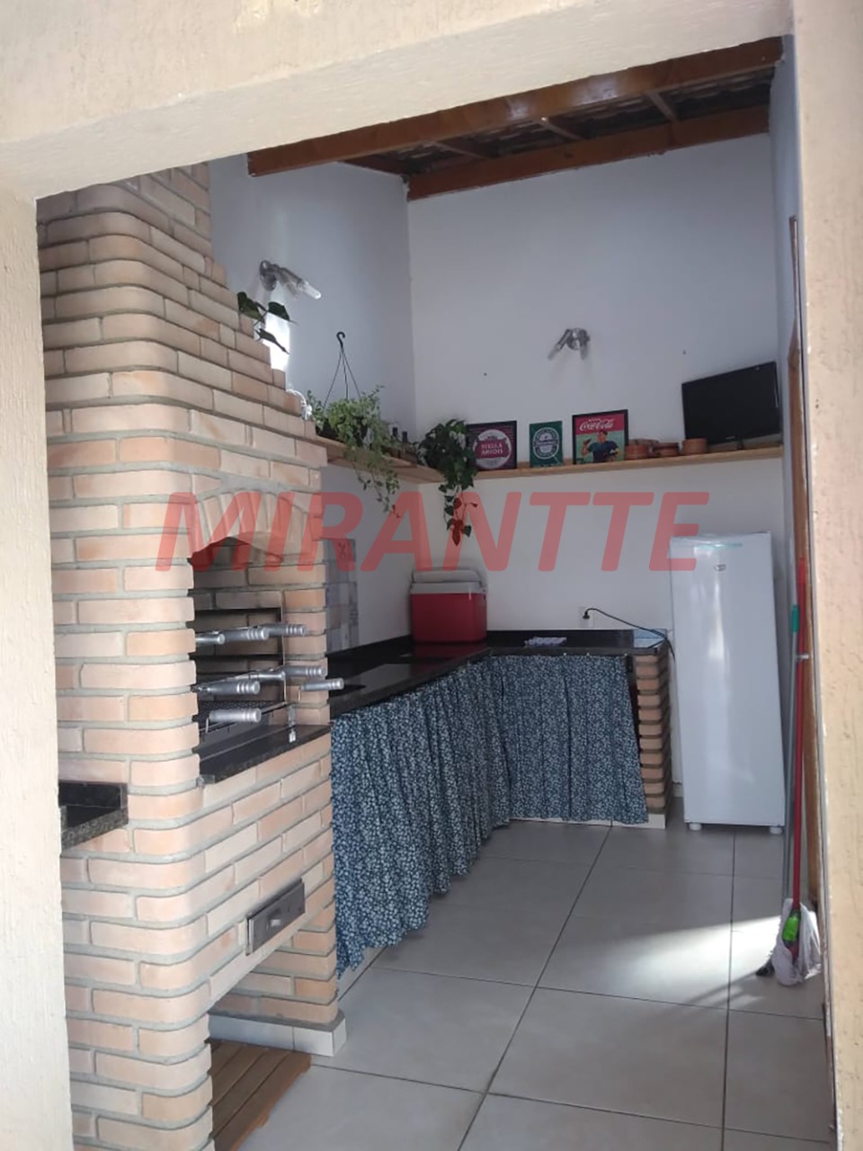 Casa terrea de 172m² com 3 quartos em Barro Branco (Zona Norte)
