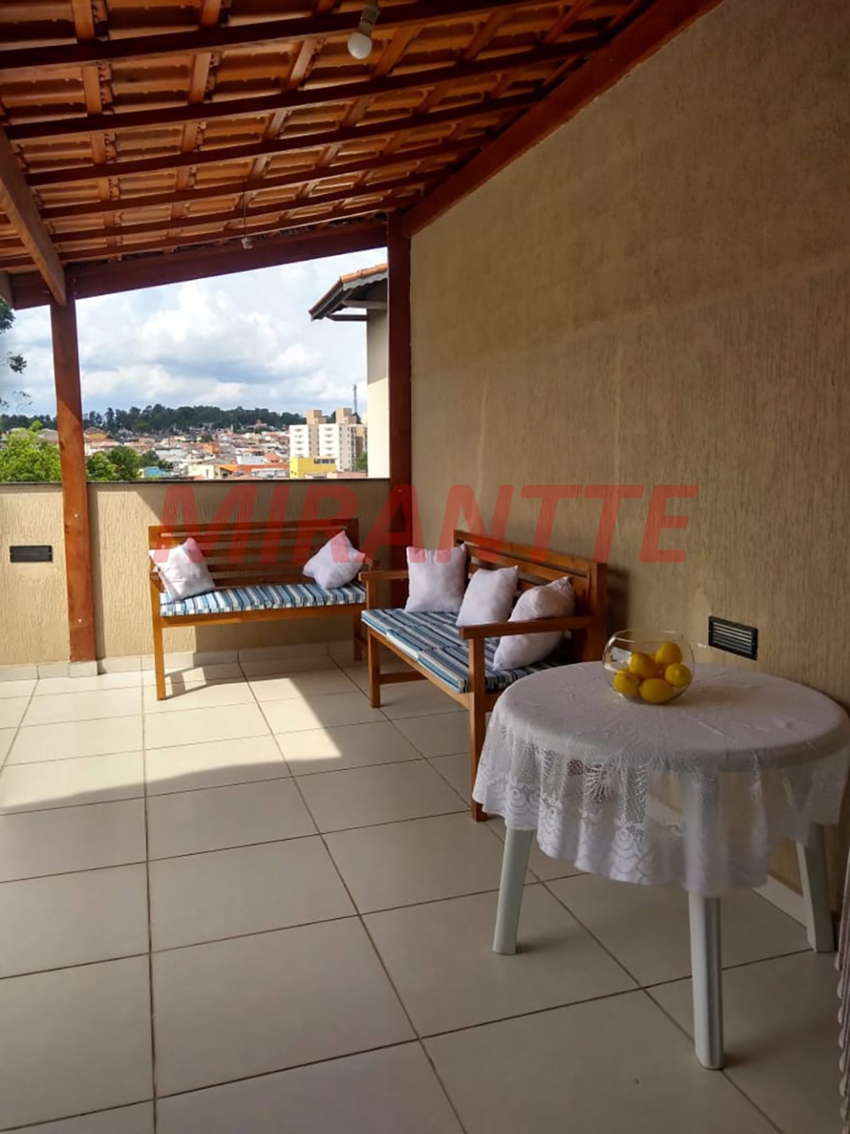 Casa terrea de 172m² com 3 quartos em Barro Branco (Zona Norte)