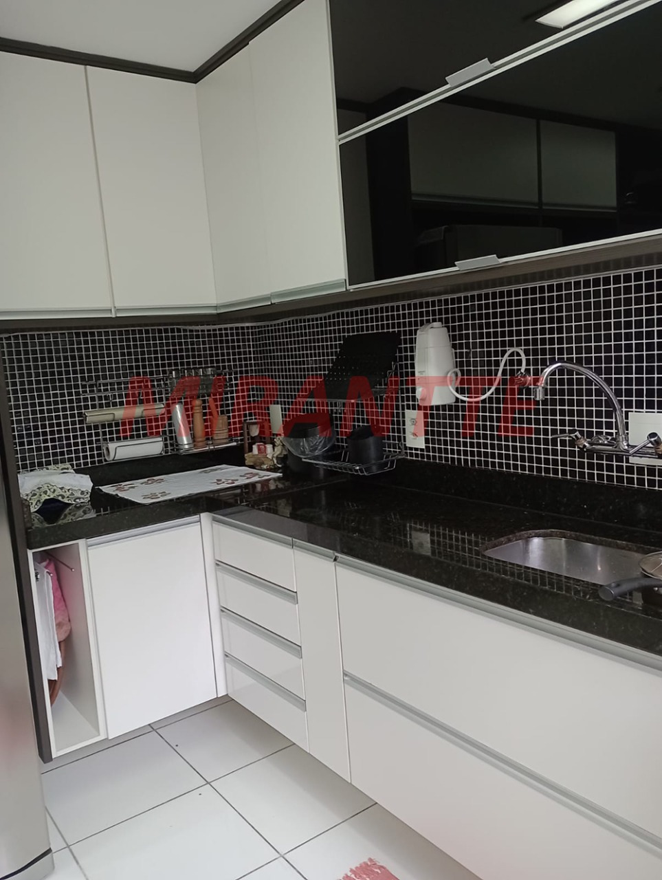 Casa terrea de 172m² com 3 quartos em Barro Branco (Zona Norte)