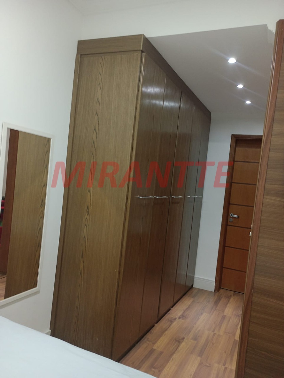 Casa terrea de 172m² com 3 quartos em Barro Branco (Zona Norte)