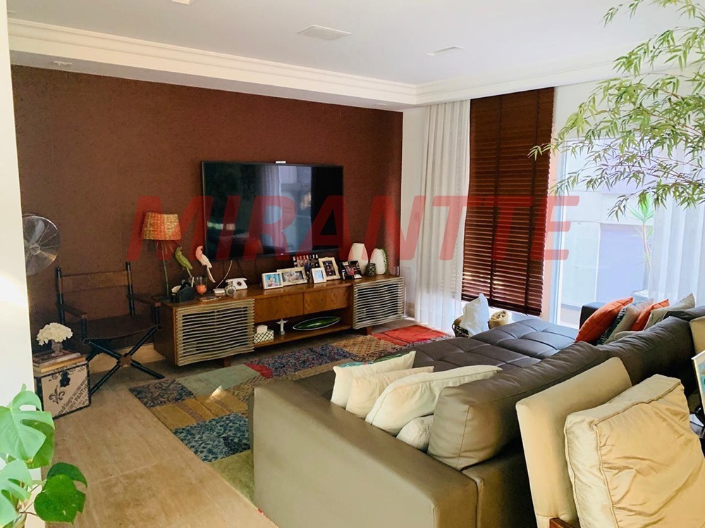 Sobrado de 700m² com 4 quartos em Jardim França