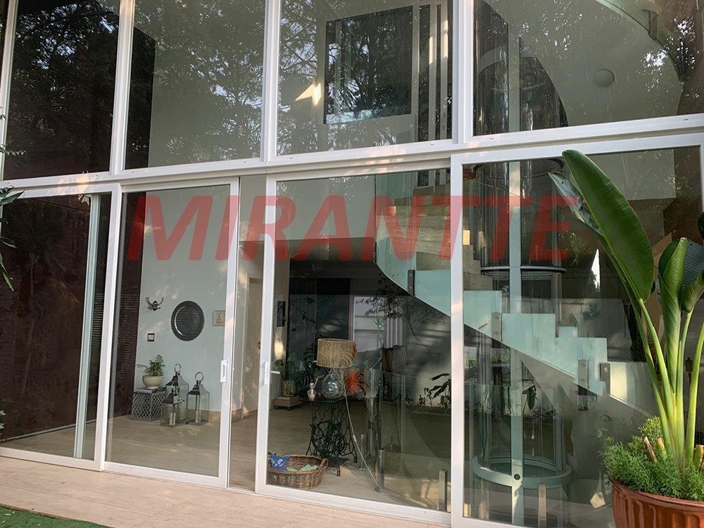 Sobrado de 700m² com 4 quartos em Jardim França