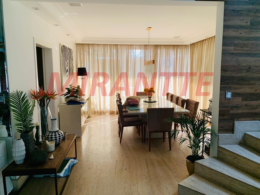 Sobrado de 700m² com 4 quartos em Jardim França