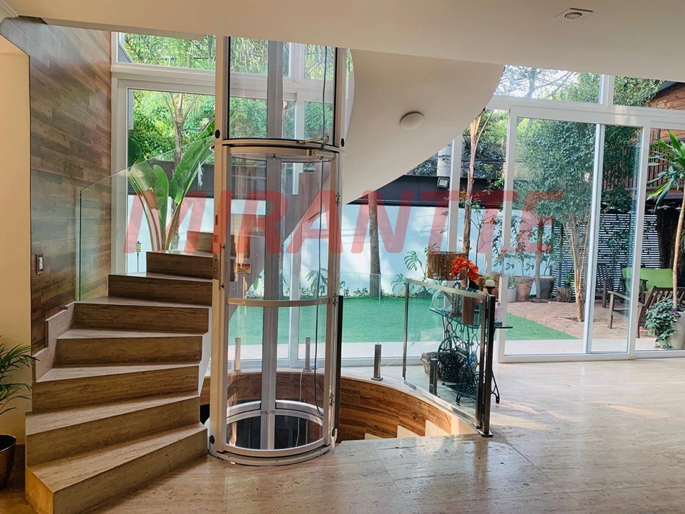 Sobrado de 700m² com 4 quartos em Jardim França