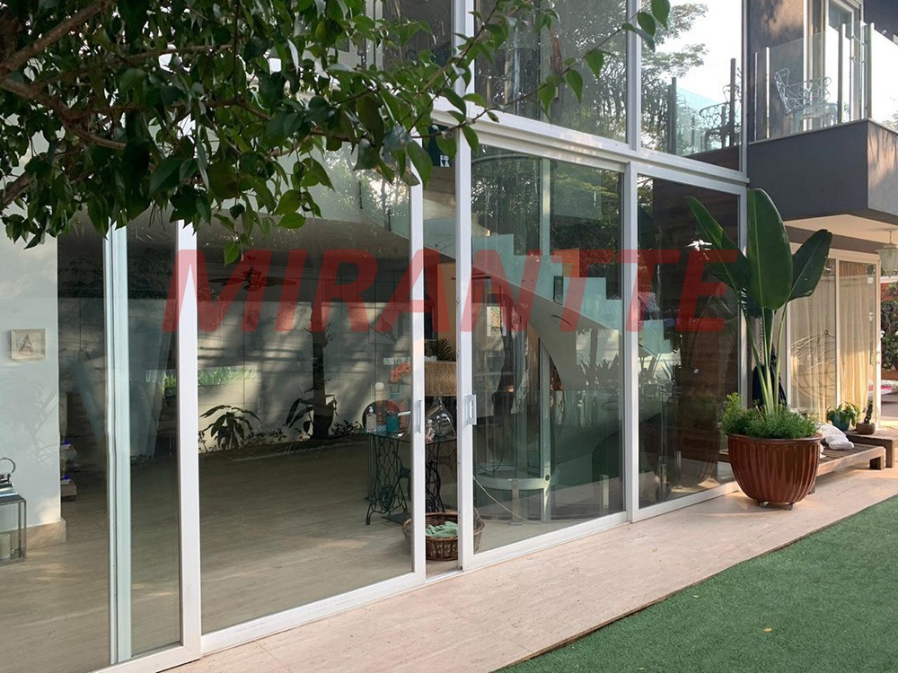 Sobrado de 700m² com 4 quartos em Jardim França