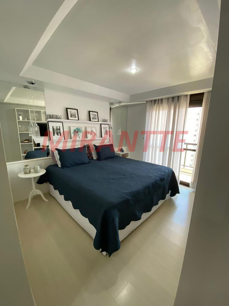 Apartamento de 220m² com 3 quartos em Santana