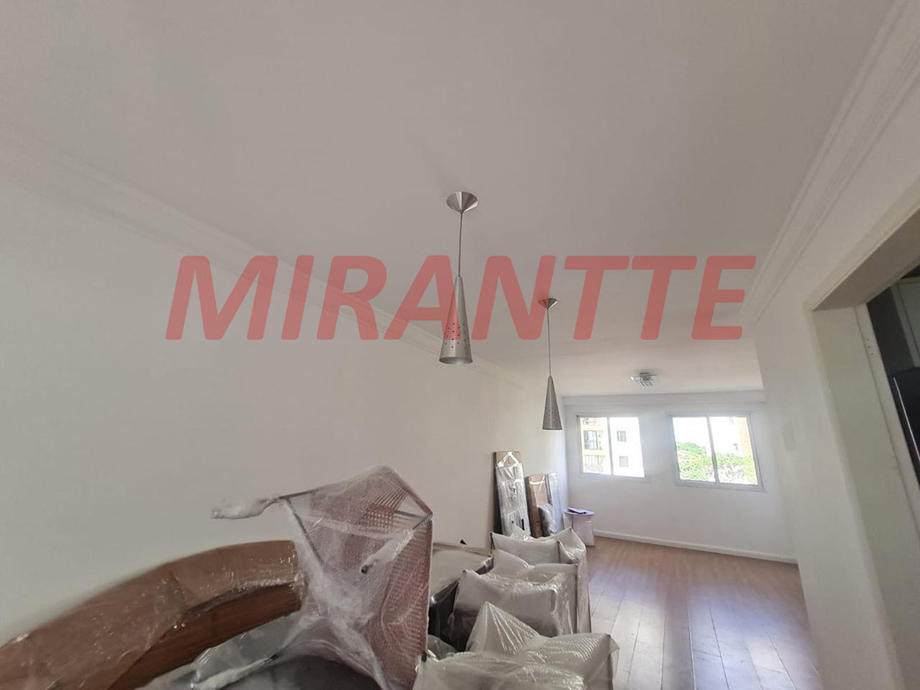 Cond. fechado de 115m² com 3 quartos em Horto Florestal