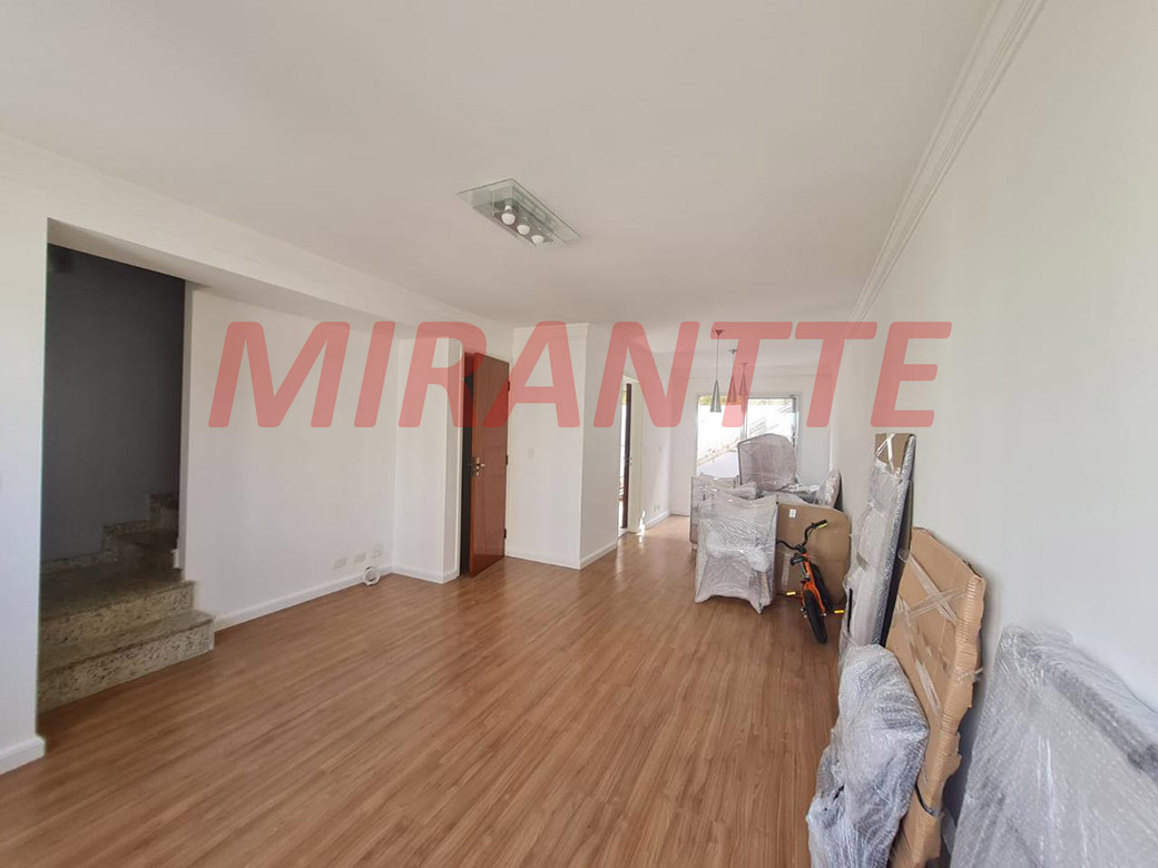 Cond. fechado de 115m² com 3 quartos em Horto Florestal