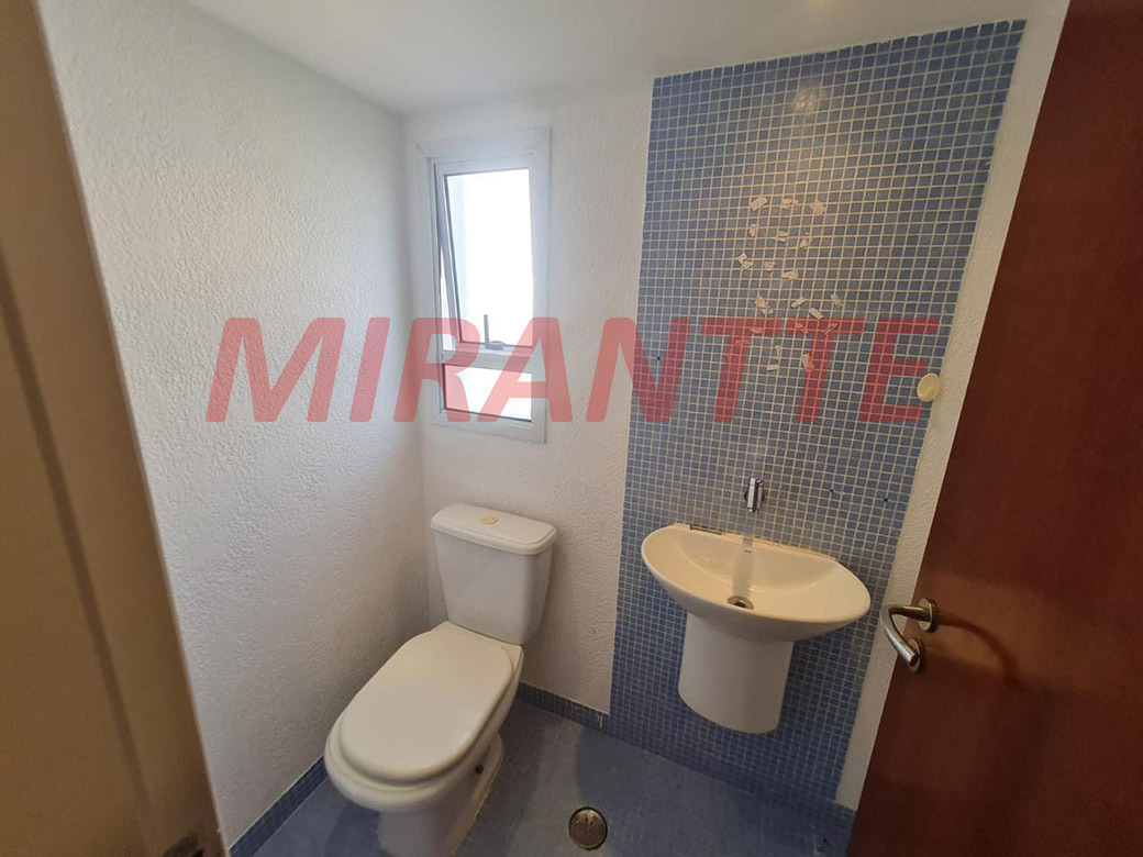 Cond. fechado de 115m² com 3 quartos em Horto Florestal